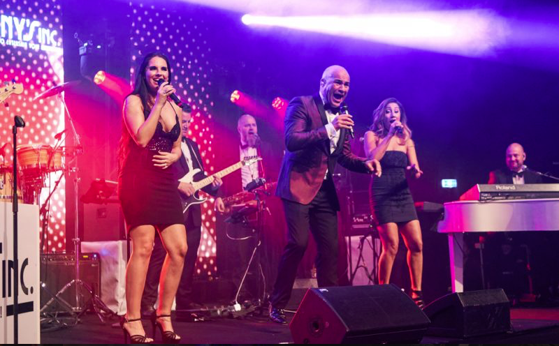 entree awards met Sonny's Inc